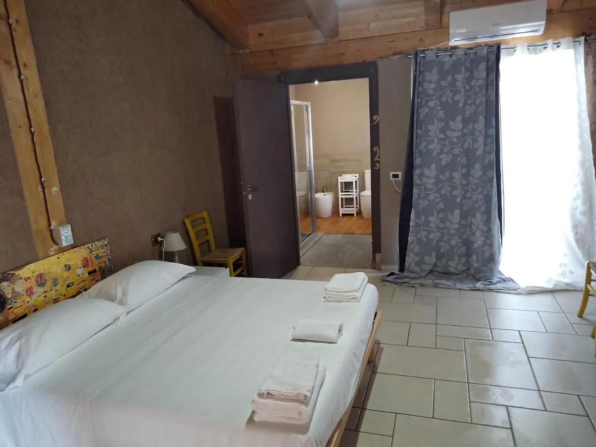 La Casa di paglia Hotel Girasole