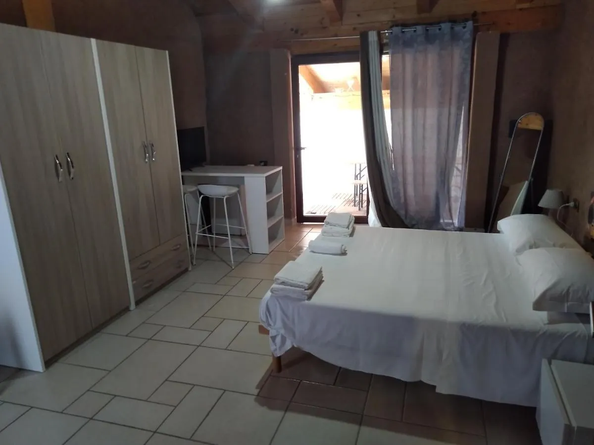 La Casa Di Paglia Hotel Girasole
